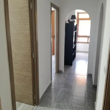 Two Bedroom 2 Min From