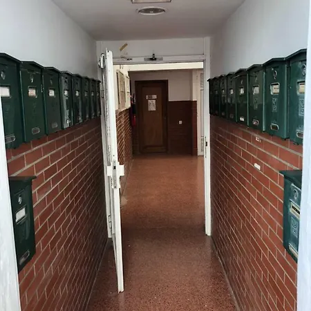 Two Bedroom 2 Min From *